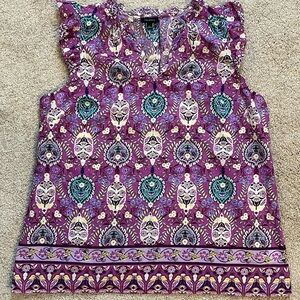 Like new Talbots Ruffle Trim Shell, size L in floret medallion pattern